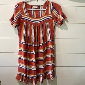 STEVIE HENDER. Shirt dress/long shirt.